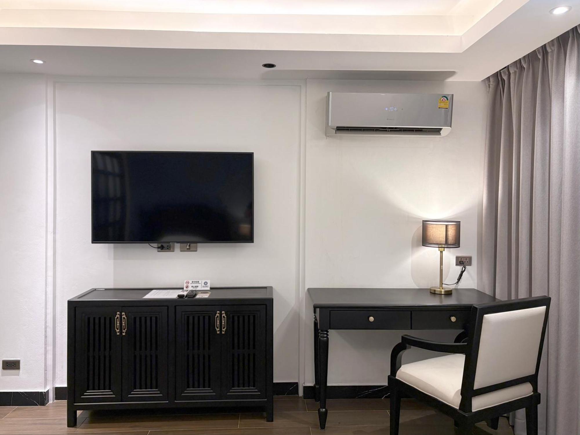 Glory Boutique Suites 清迈古城荣耀精品酒店 Τσιάνγκ Μάι Εξωτερικό φωτογραφία
